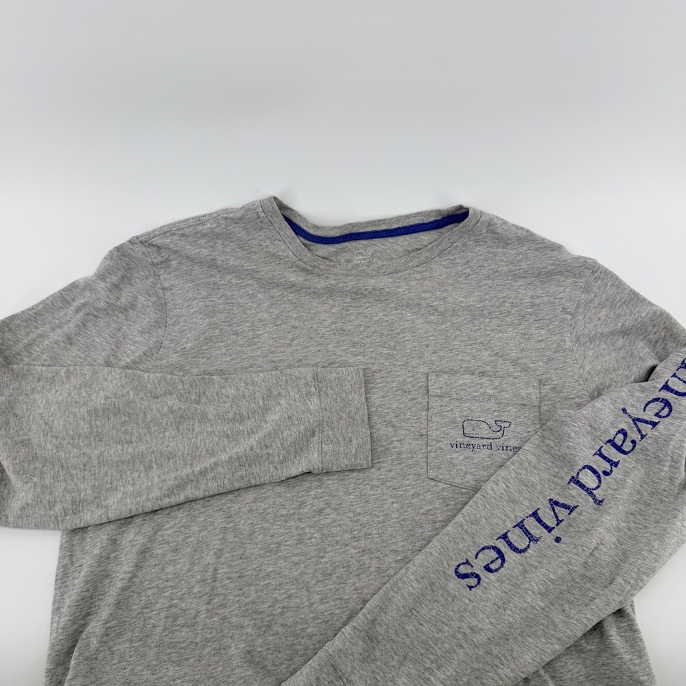 Vineyard Vines Long Sleeve Pocket T-Shirt Whale Graphic Gray Mens Medium
